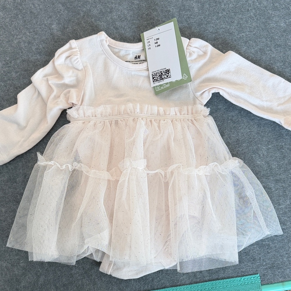 4/$25 H&M Ivory Long Sleeve Tulle Dress newborn